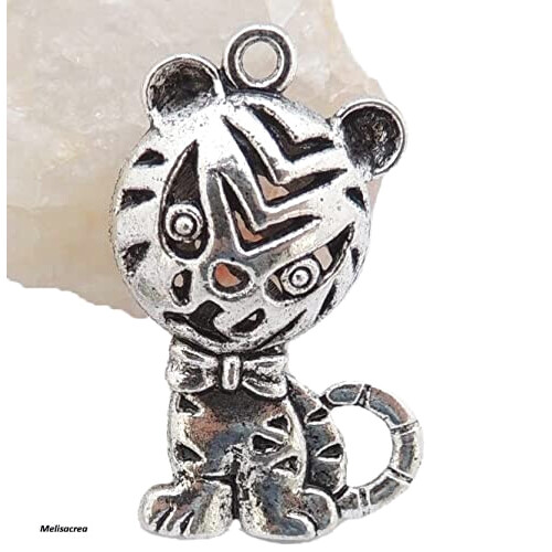 Pendentif Tigre argenté 32x22 mm variant 1 